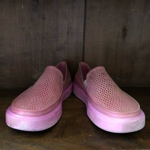 Girls crocs loafers